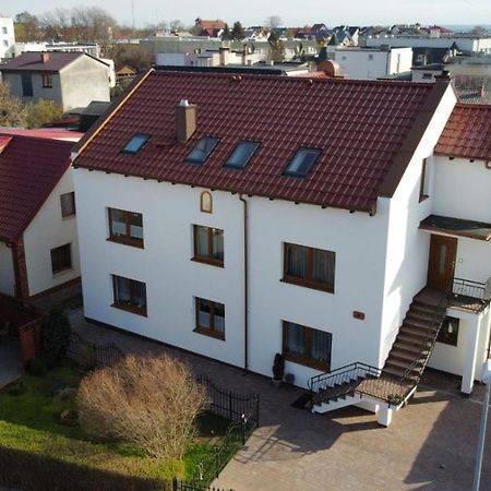 Pokoje Goscinne Kolc Jastarnia Exterior foto